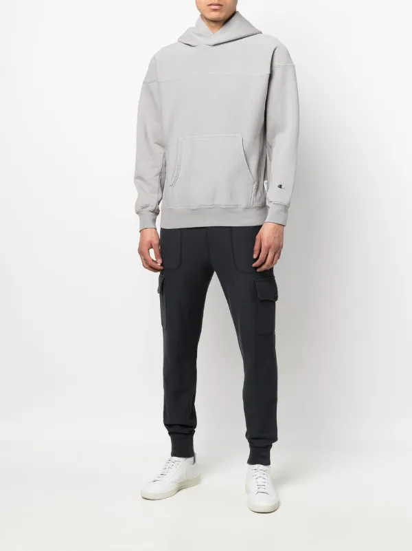 Champion hotsell hoodie embroidered