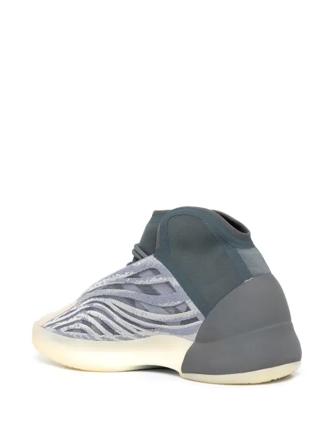 yeezy qntm mono carbon