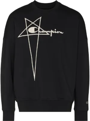 Champion logo clearance sweatshirt