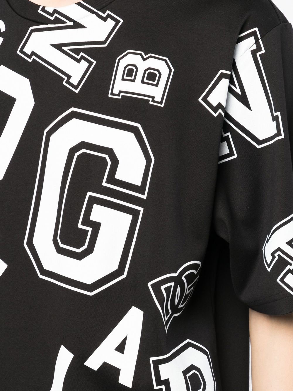 Dolce & Gabbana logo-print short-sleeved T-shirt - Farfetch