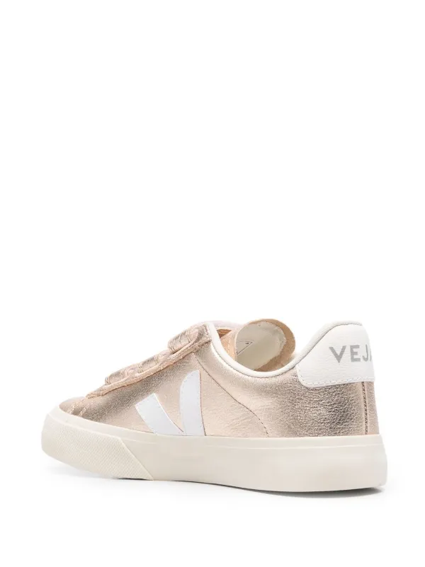 Veja 2024 gold white