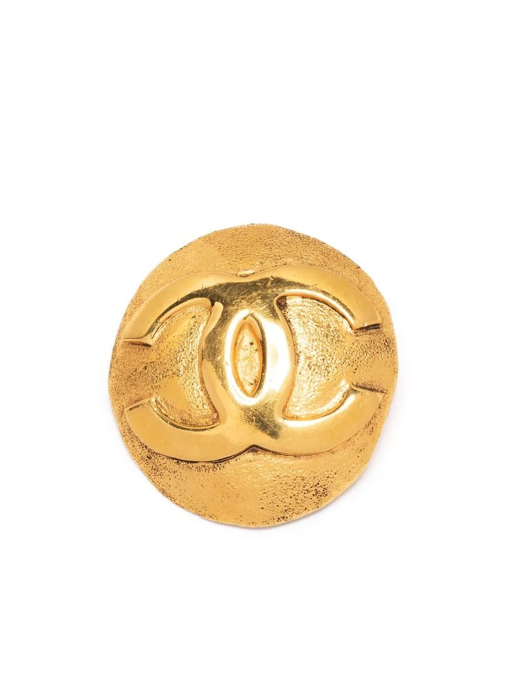 CHANEL Pre-Owned 1990s CC-embossed Brooch - Farfetch