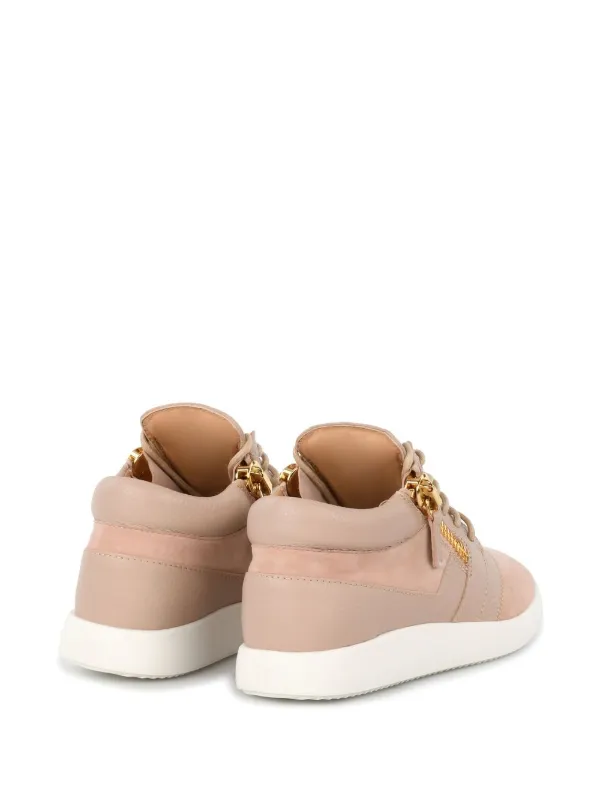 giuseppe zanotti runner