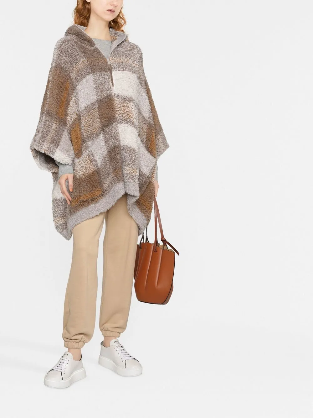 Brunello Cucinelli check-pattern cashmere poncho | Capes | Image 2