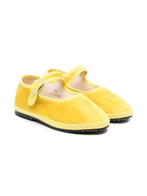 Little Bear flats con hebilla y diseño bordado