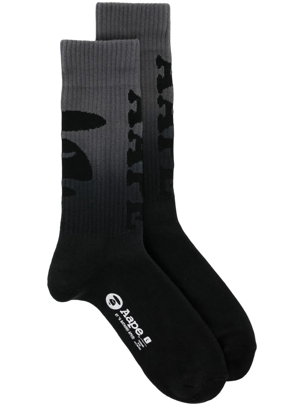 AAPE BY *A BATHING APE® logo-intarsia ombré-effect socks - Black
