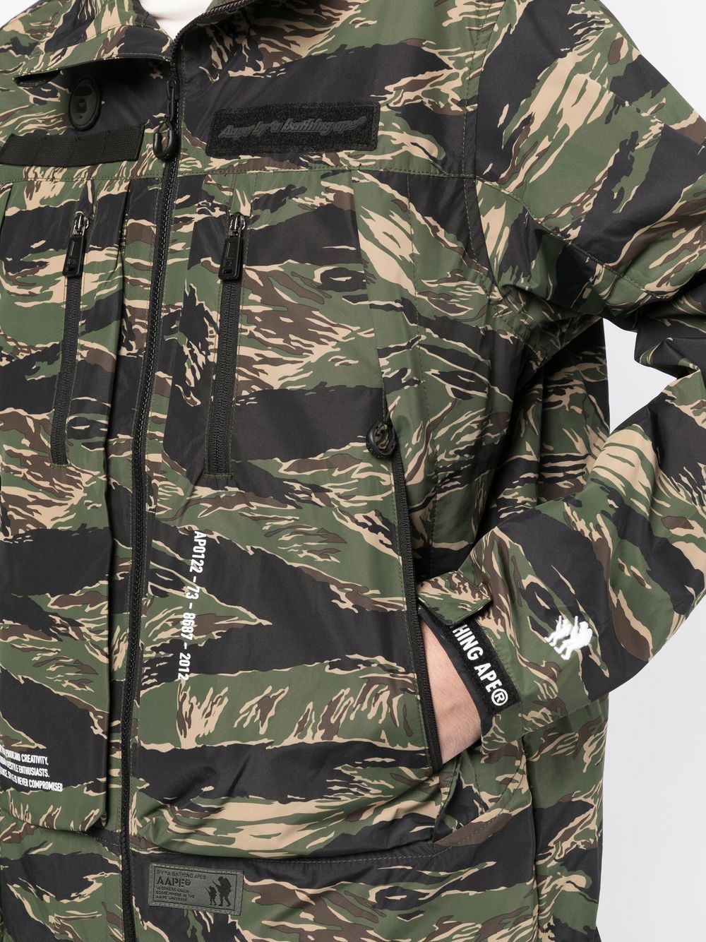 AAPE BY *A BATHING APE camouflage-print zip-up jacket Men