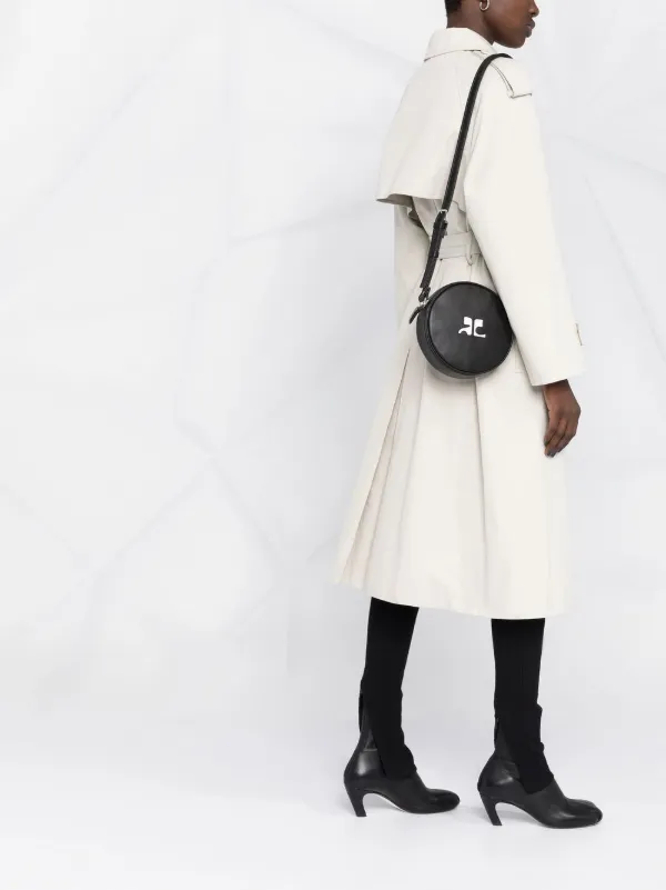 クレージュ ハンドバッグ ワンショルダー エンボスロゴレザー ブラック クレージュ ハンドバッグ ワンショルダー エンボスロゴレザー