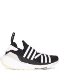 Y-3 Ultraboost 22 stripe-trim sneakers - Black