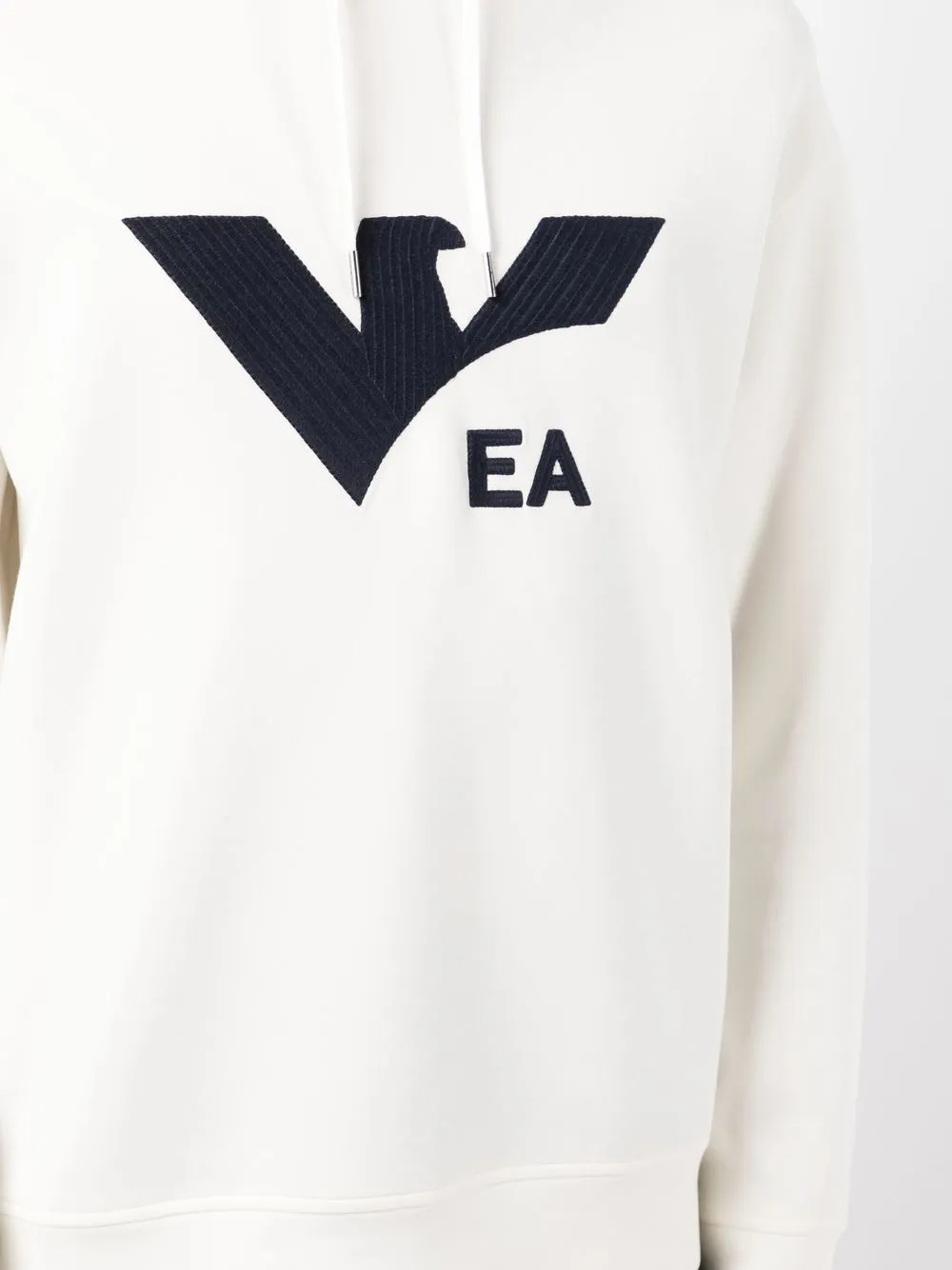 阿玛尼标志为什么有3种( 阿玛尼标志为什么有3种其中aj )