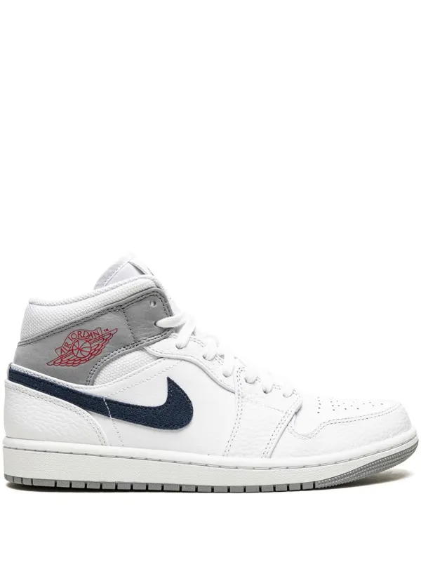 Paris nike online air