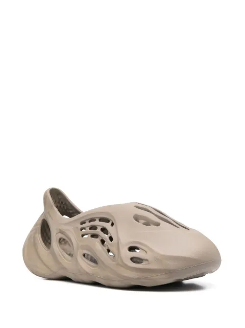adidas Yeezy YEEZY Foam Runner "Stone Sage" sneakers