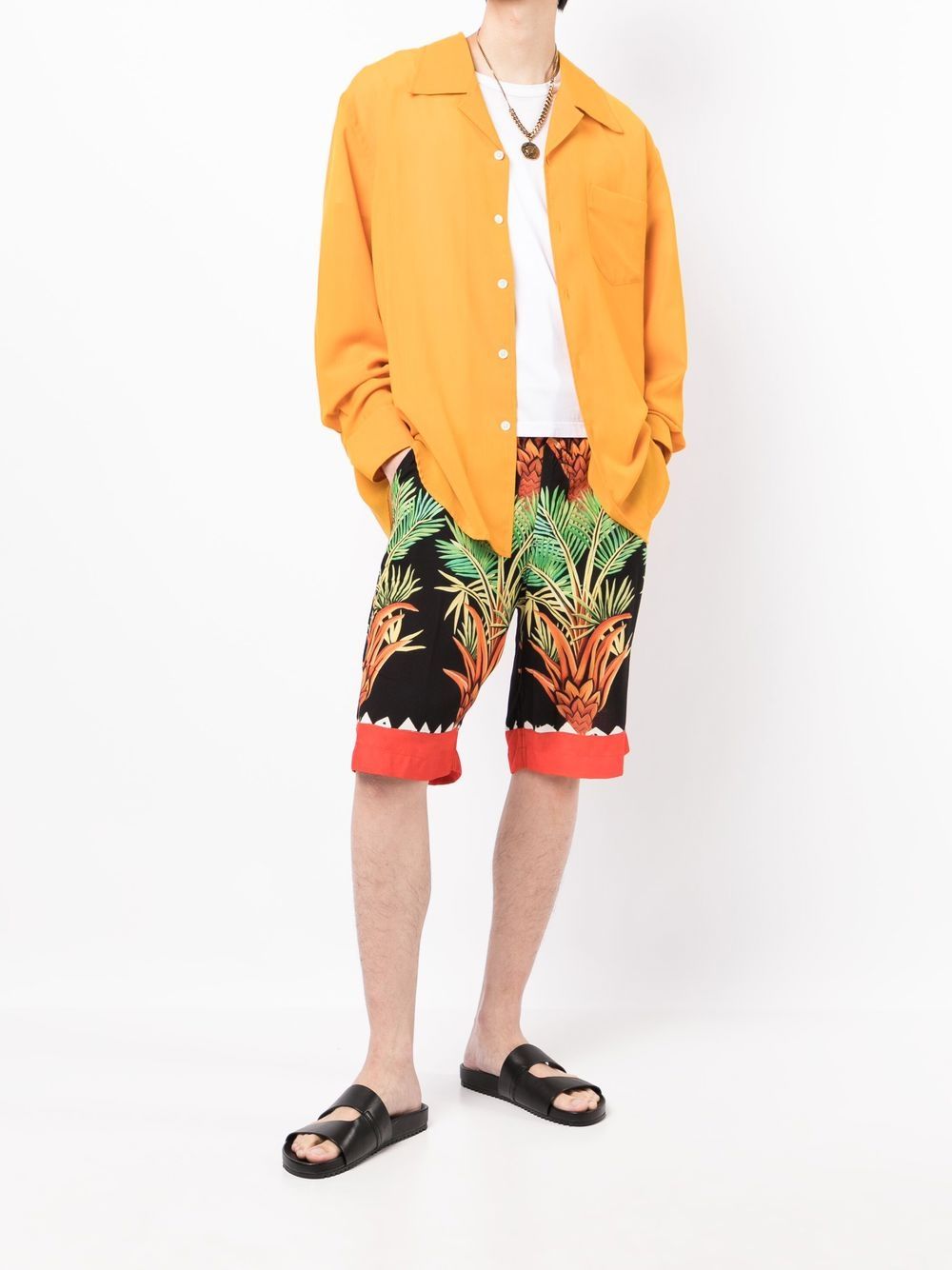 Shop Endless Joy Date Palm Motif-print Bermuda Shorts In Grün
