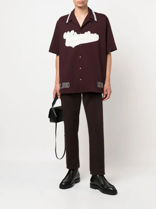 Valentino Garavani logo-patch short-sleeve Shirt | Red | FARFETCH JO