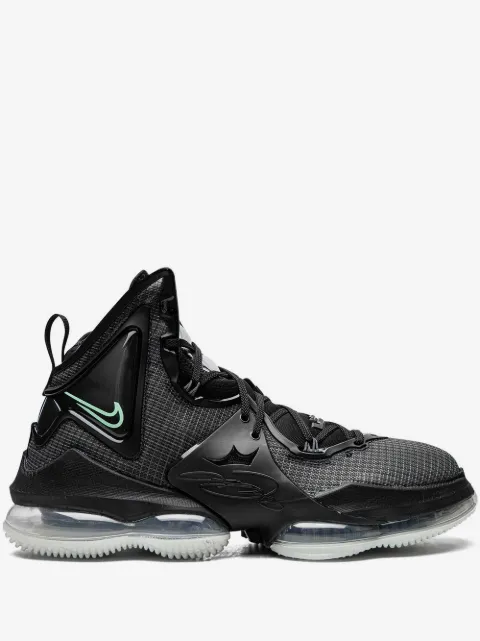 Nike tenis LeBron XIX