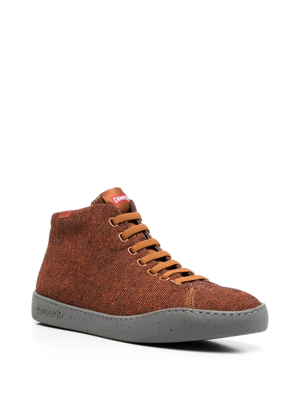 camper peu 44