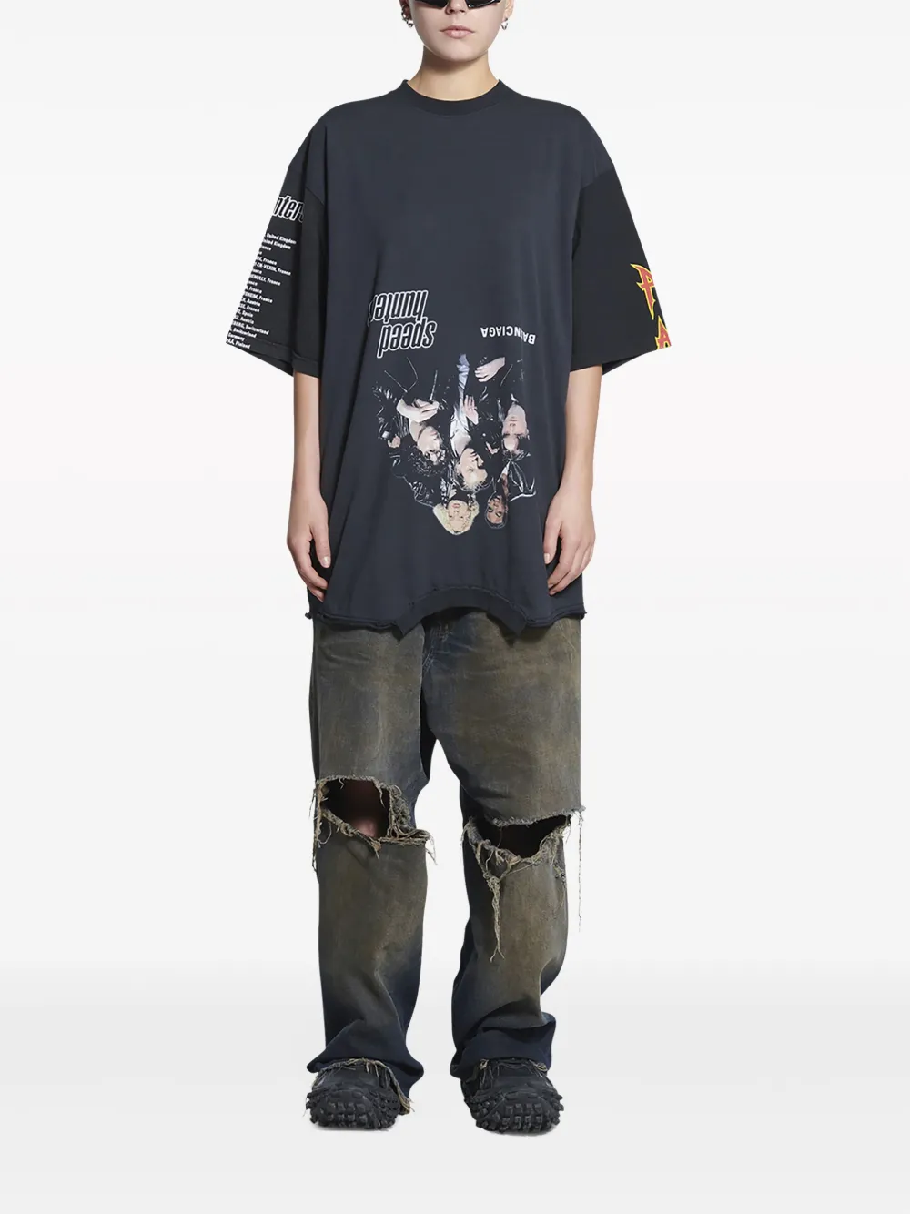 Shop Balenciaga Speed Hunter-print Cotton T-shirt In Black