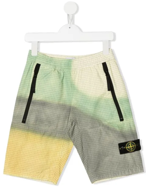 Stone Island Junior bermudas con parche de brújula
