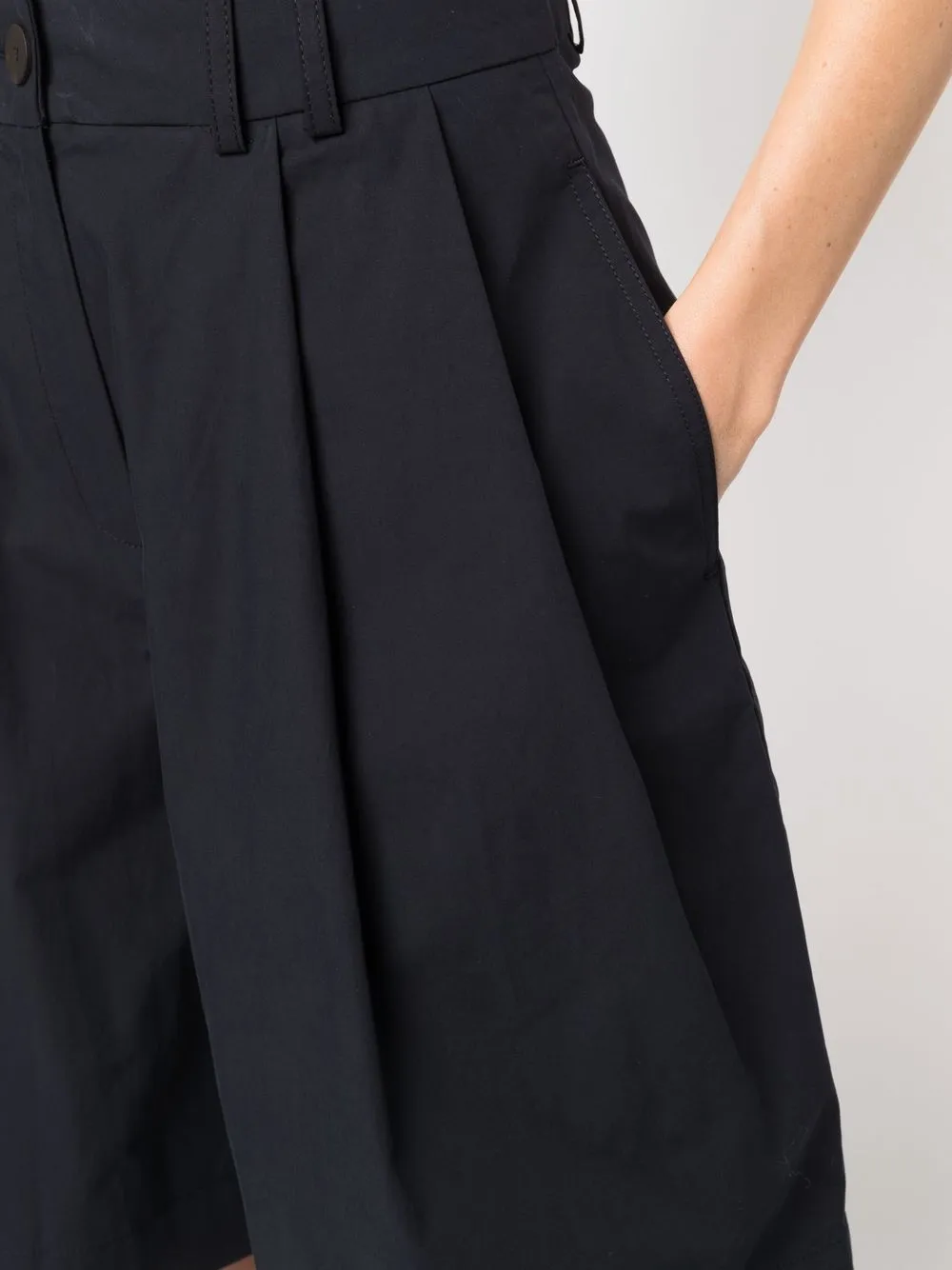 Studio Nicholson High waist shorts Blauw