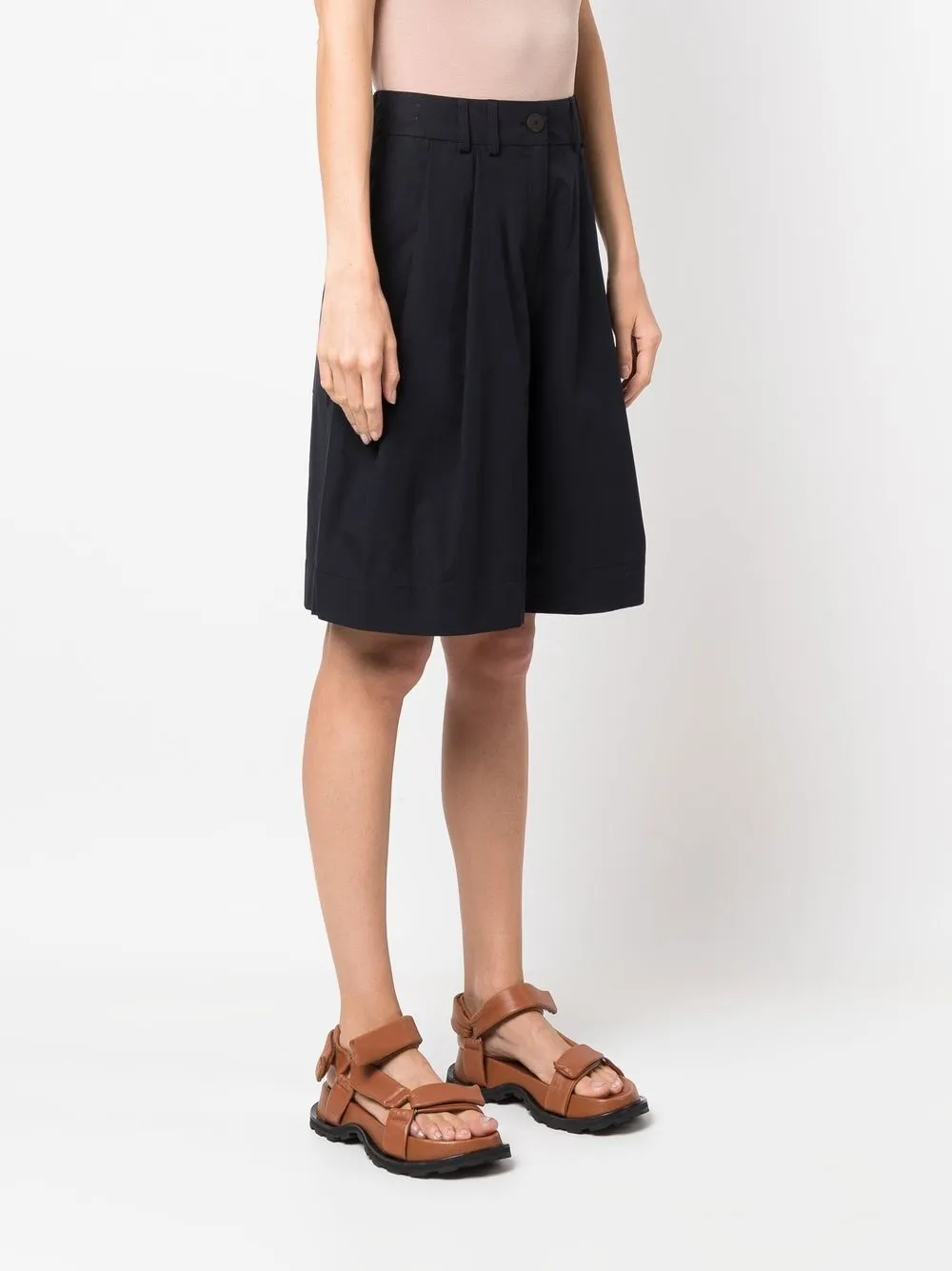 Studio Nicholson High waist shorts Blauw