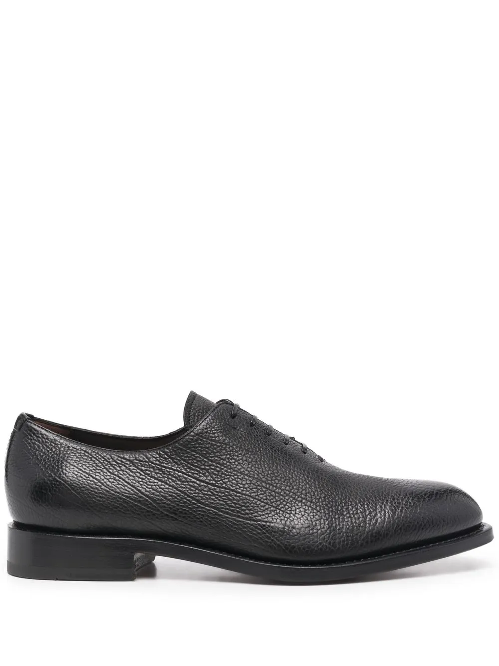 

Salvatore Ferragamo zapatos oxford con puntera de almendra - Negro