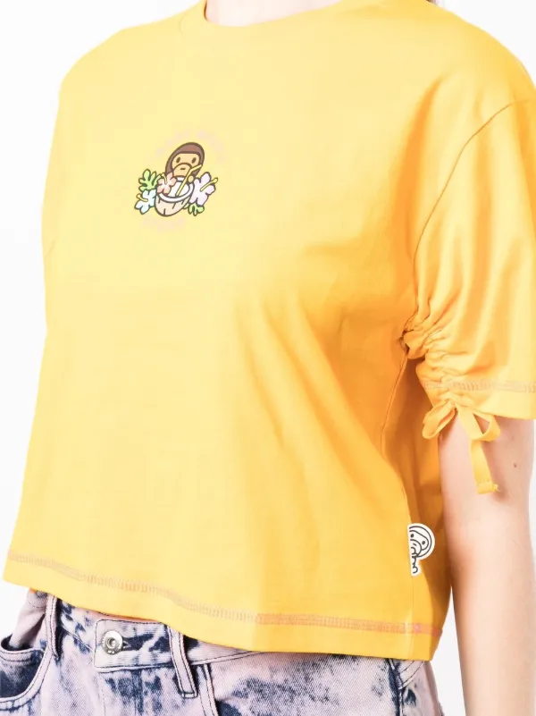 A BATHING APE® logo-print T-shirt | Yellow | FARFETCH