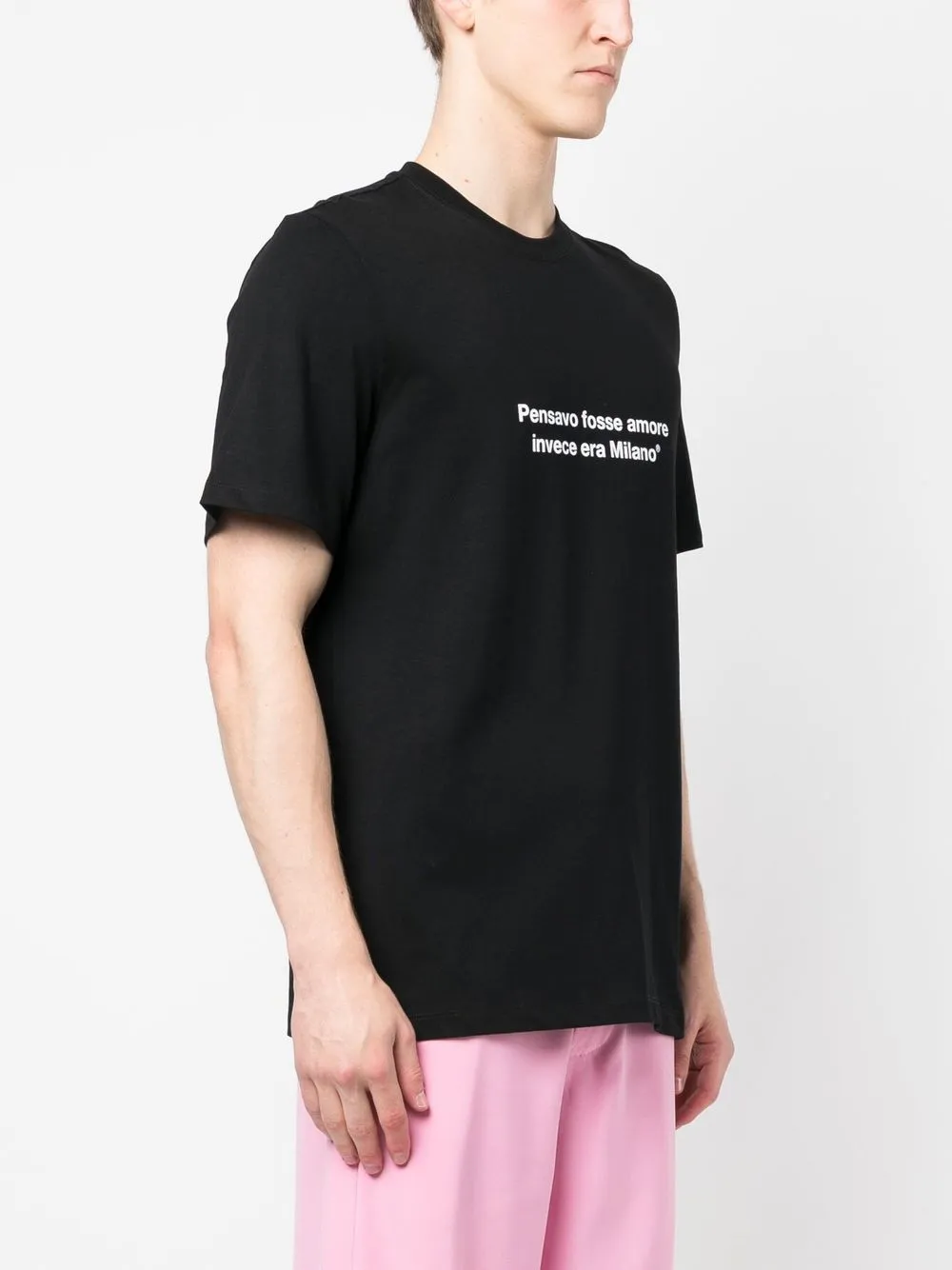 Shop Msgm Slogan-print Cotton T-shirt In 黑色