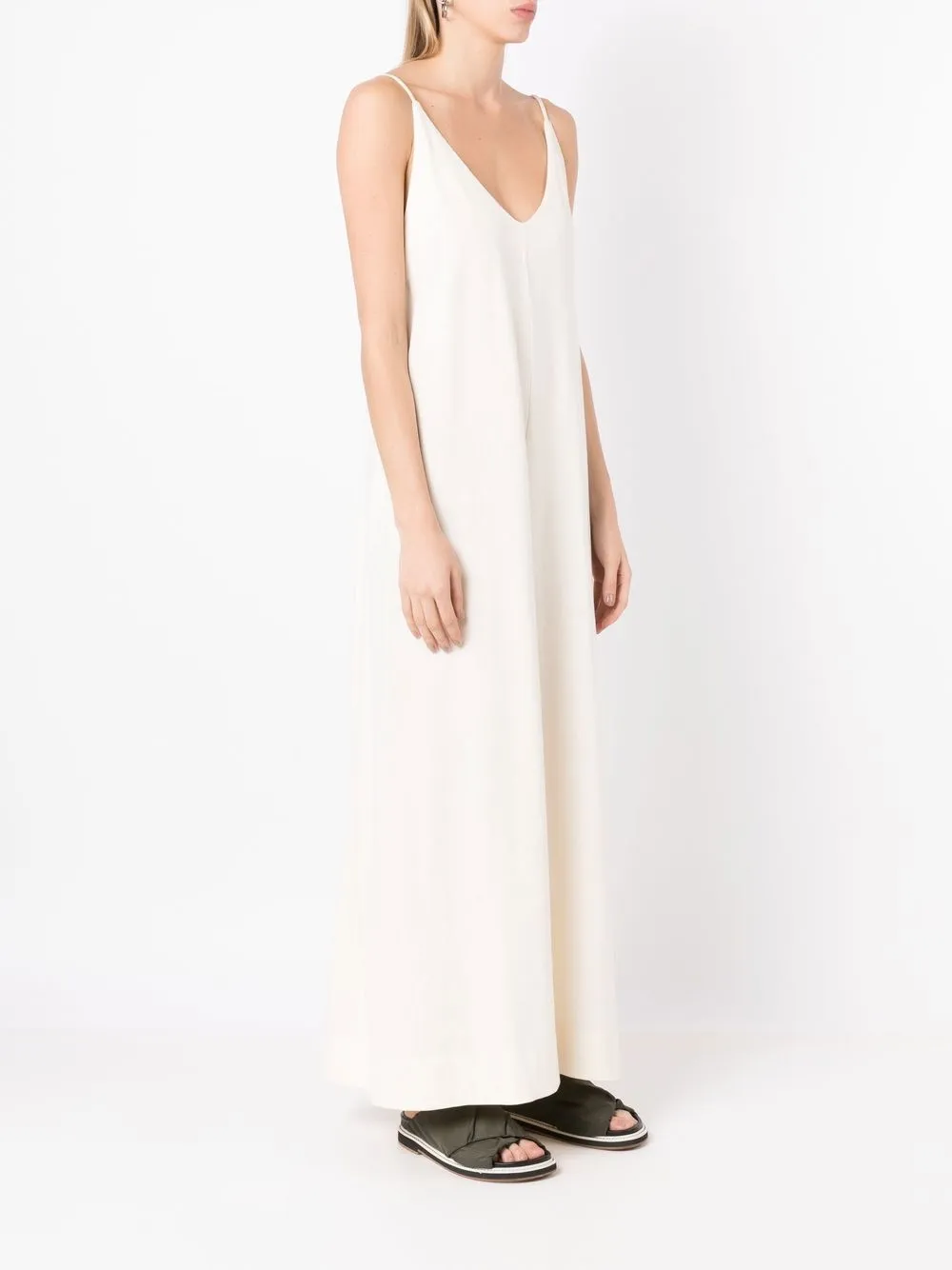 White slip best sale dress maxi