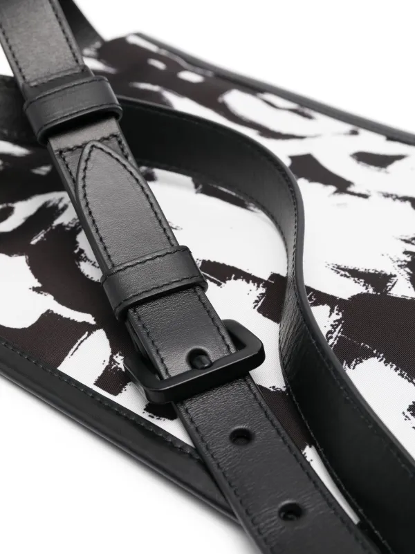 Alexander McQueen graffiti-print Shoulder Bag | White | FARFETCH