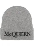 Alexander McQueen embroidered-logo ribbed beanie - Grey