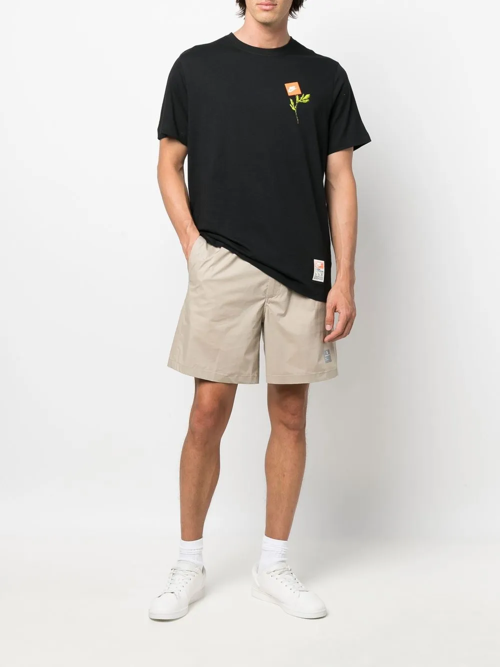 Nike T-shirt met logopatch - Zwart