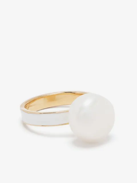 BEATRIZ PALACIOS White Moon pearl ring