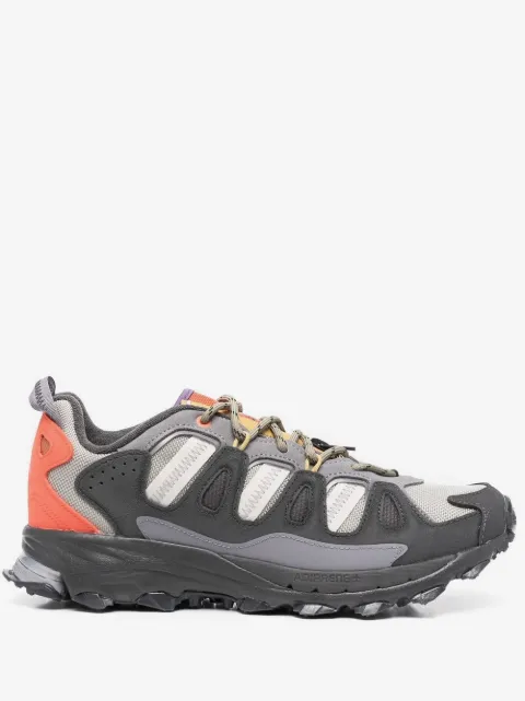 adidas tenis con paneles y diseño color block