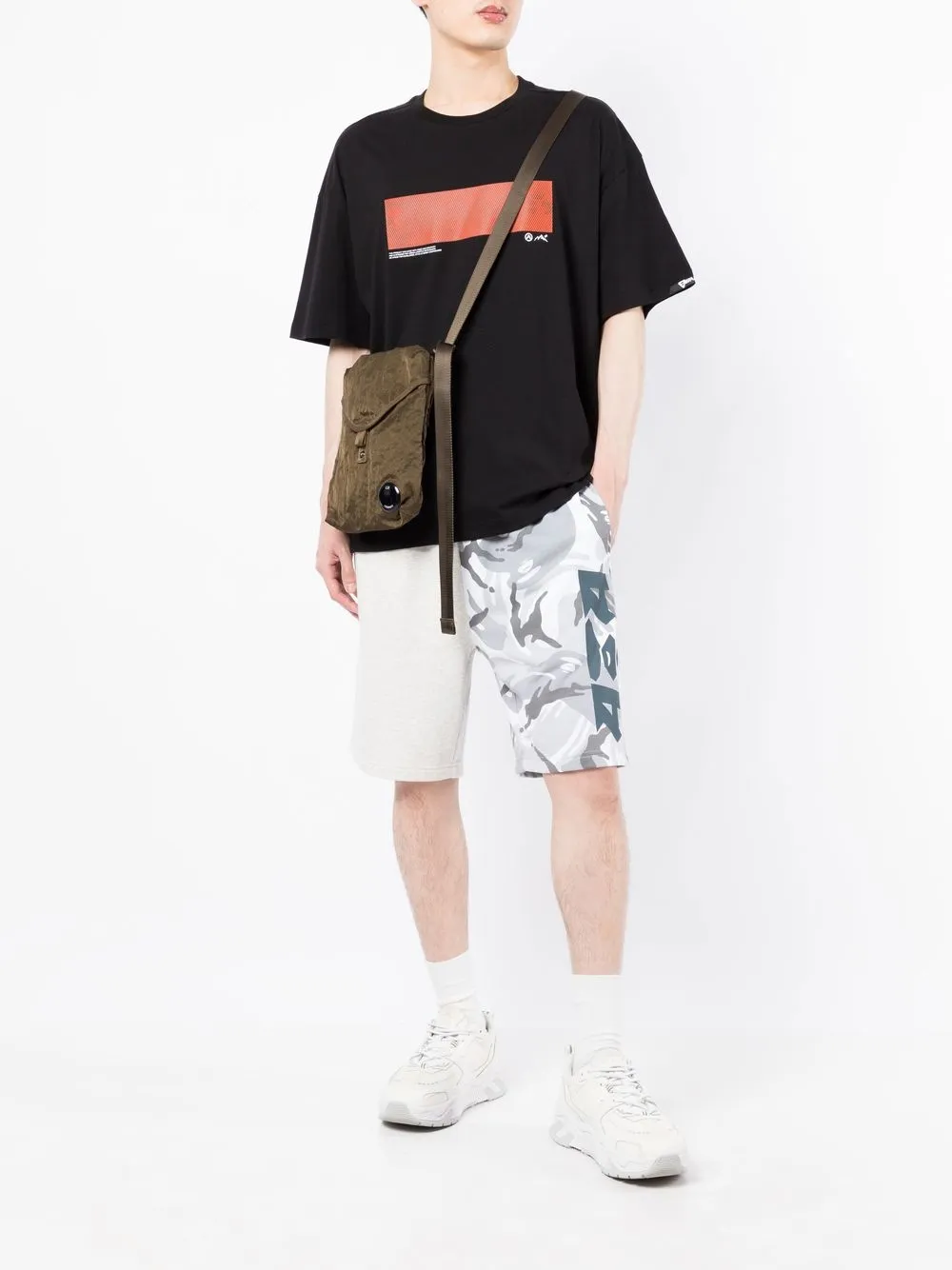 AAPE BY *A BATHING APE® Bermuda shorts met camouflageprint - Grijs