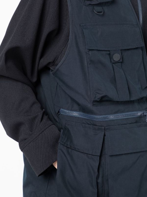 Multi pocket outlet fishing jacket