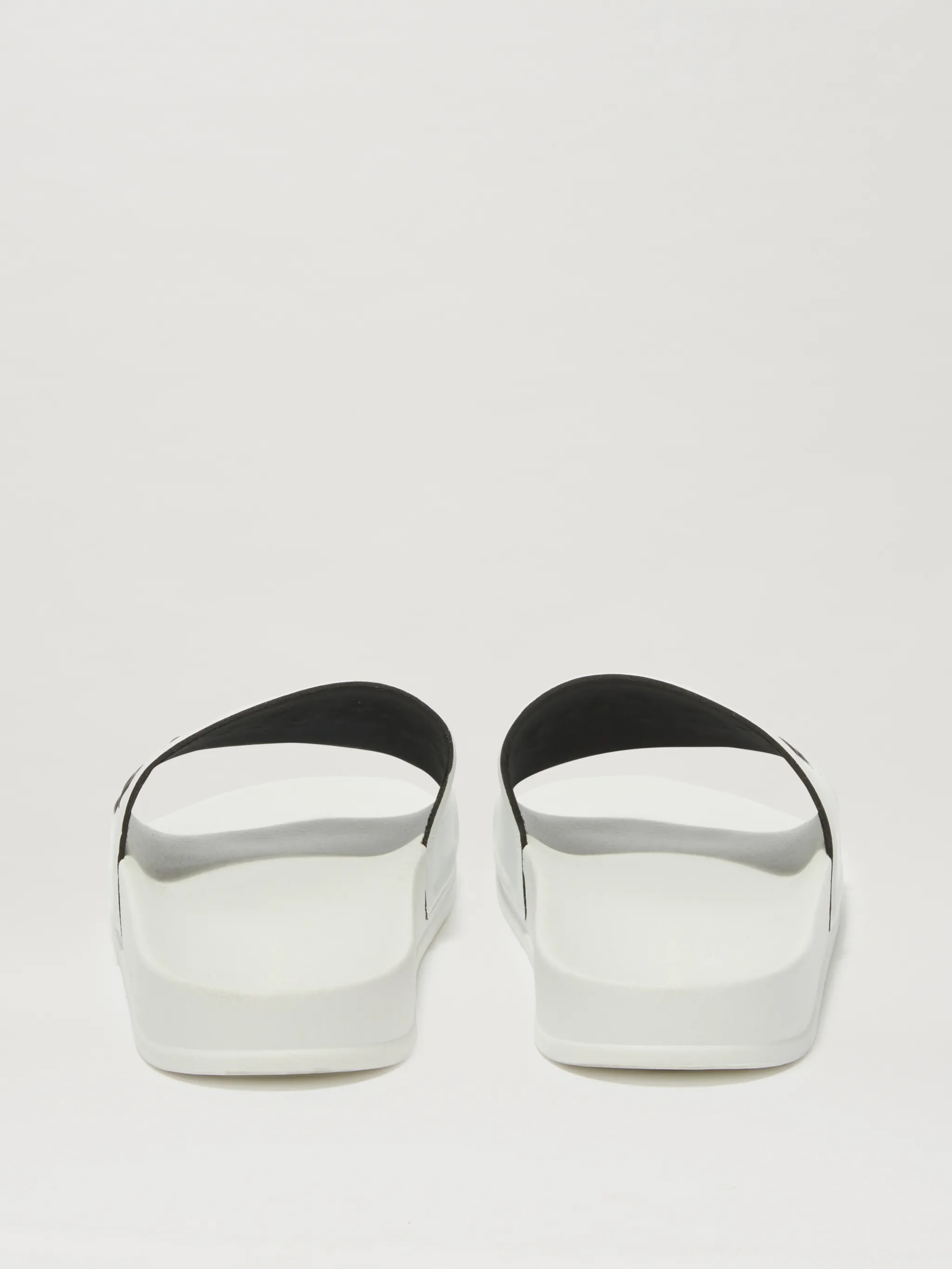 WHITE POOL SLIDERS