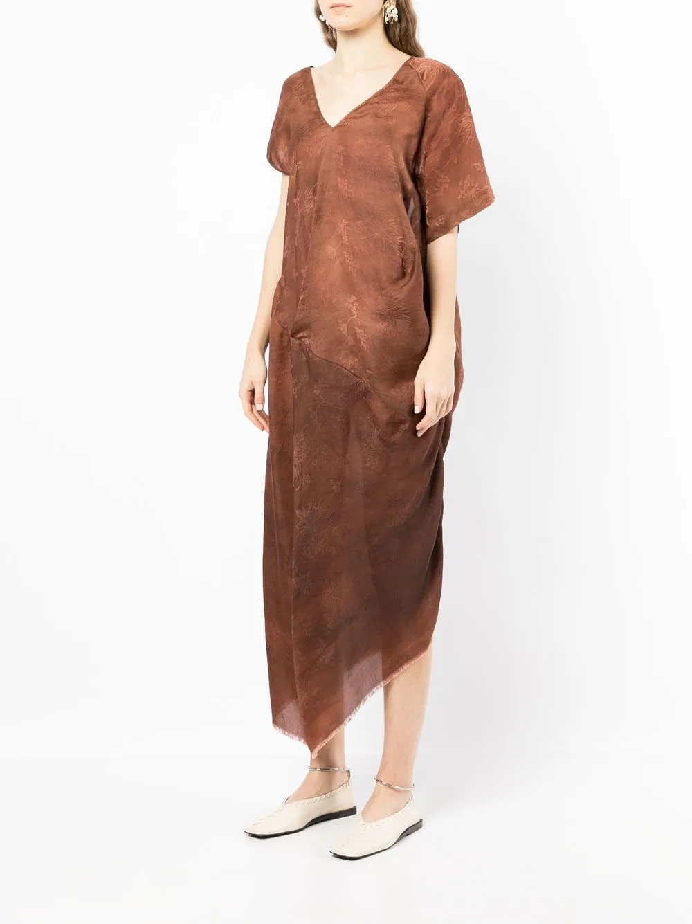 Uma Wang Asymmetric Shift Dress In Braun