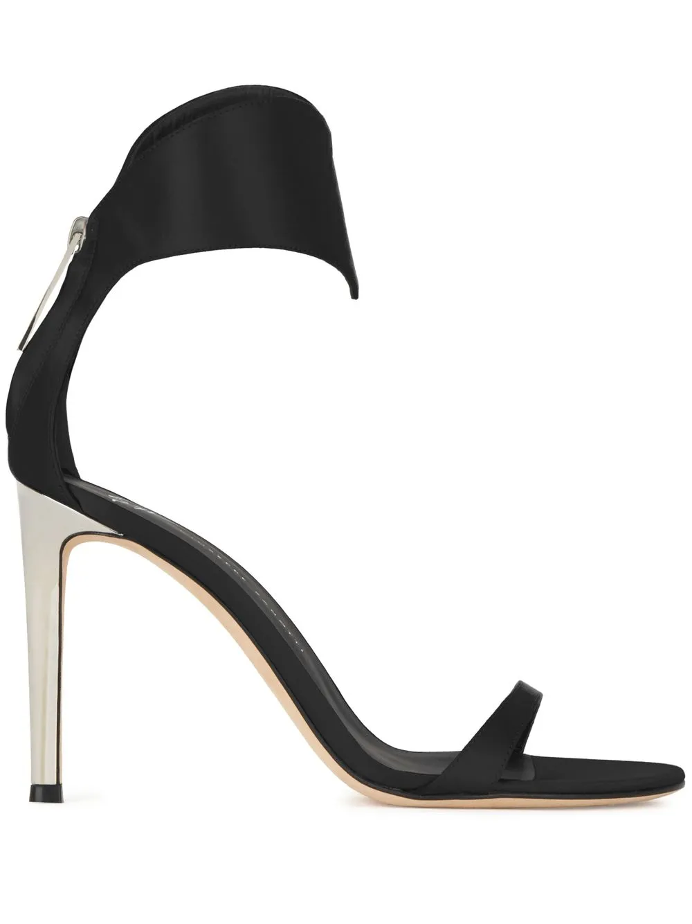 

Giuseppe Zanotti sandalias Uma con tacón stiletto de 105mm - Negro