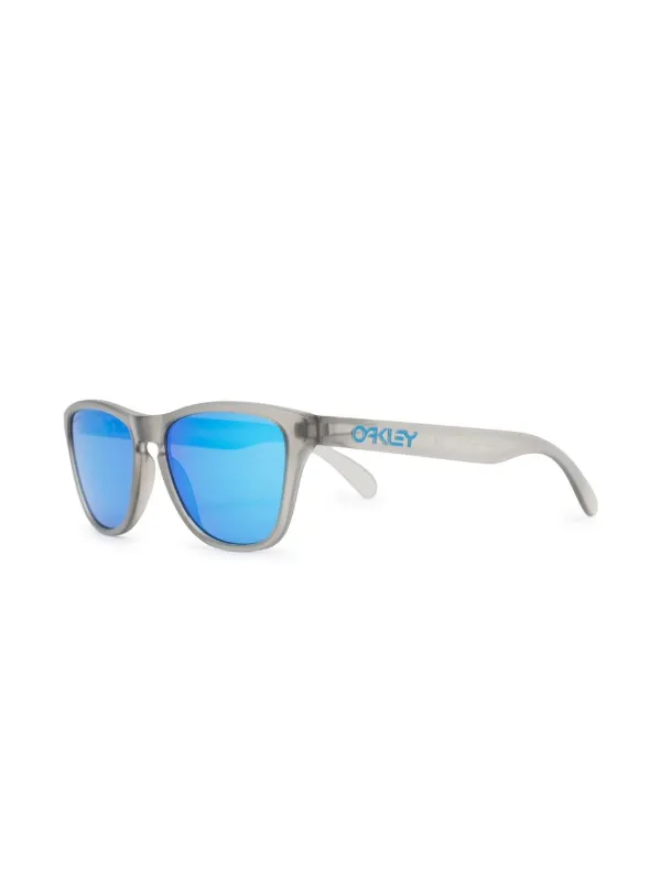 Oakley logo-print blue-tinted Sunglasses - Farfetch