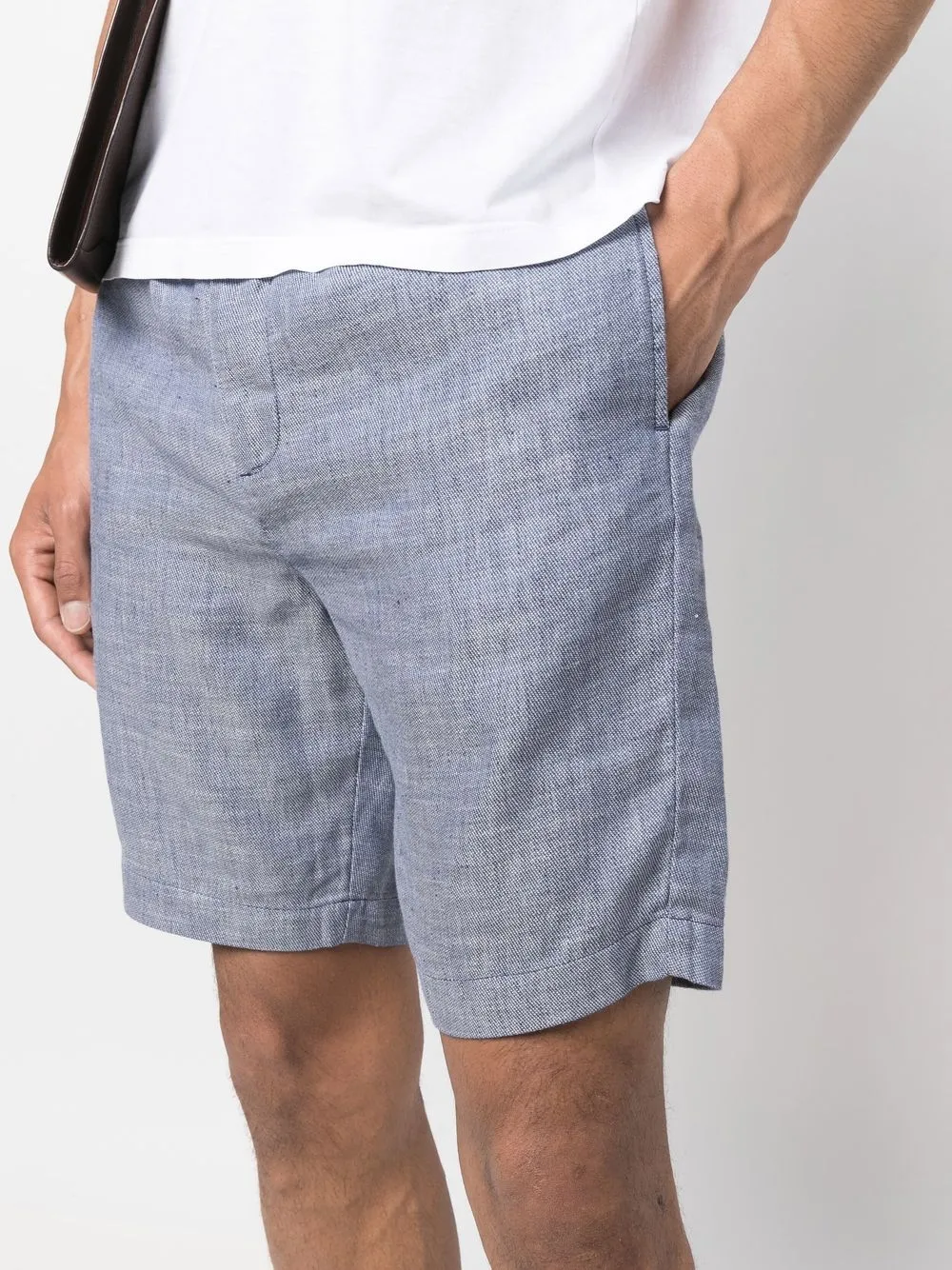 【送料&関税込】IRO Kewou Linen Shorts In Sky Blue IRO Kewou Linen Shorts In Sky Blue Iro