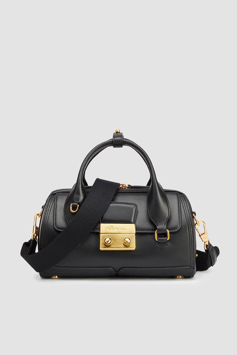 Pashli Duffle-black #0 Pashli Duffle, black calf leather gold-tone logo plaque two top handles adjustable detachable shoulder strap front flap pocket top zip fastening main compartment- 0
