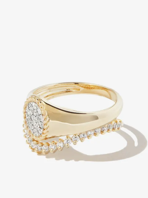 Yvonne Léon set of two 9kt yellow gold diamond signet rings