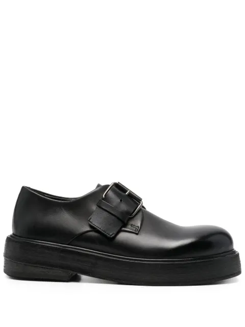 buckle-fastened oxford shoes