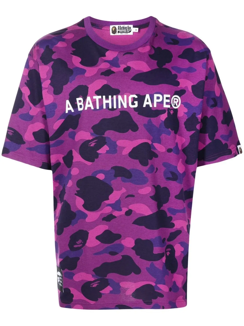 

A BATHING APE® playera con estampado militar - Morado