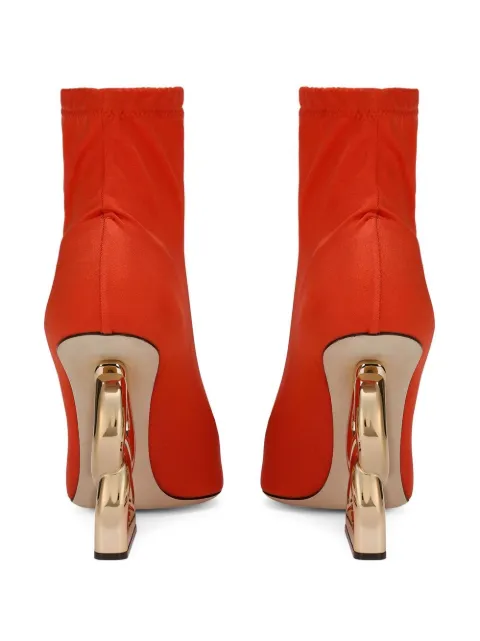 dg pop heel