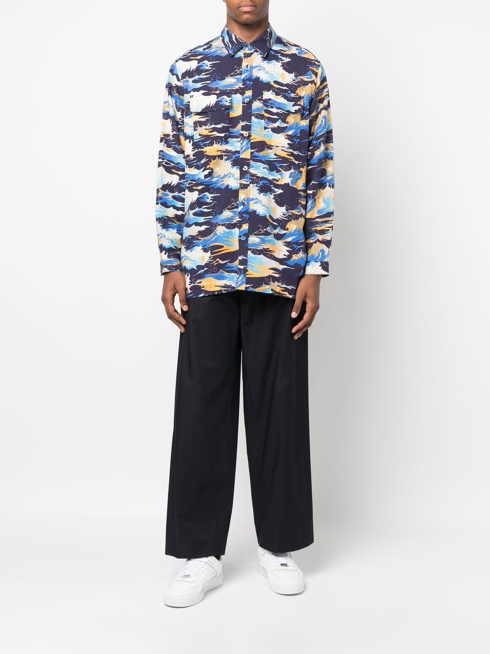 White Mountaineering Overhemd met print - Blauw