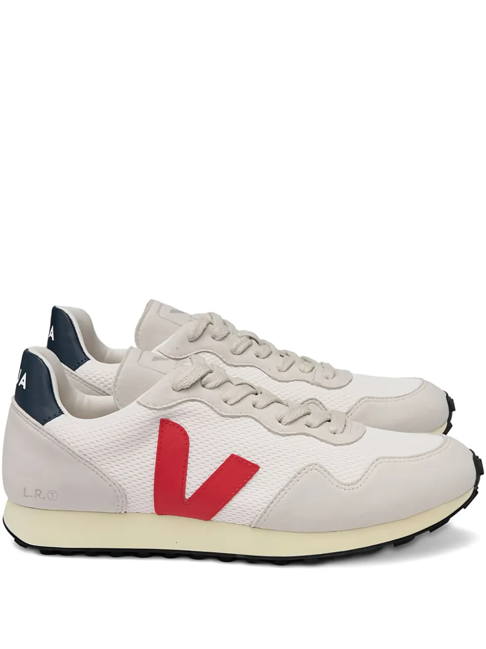 Veja V-logo Mesh Sneakers In Neutral