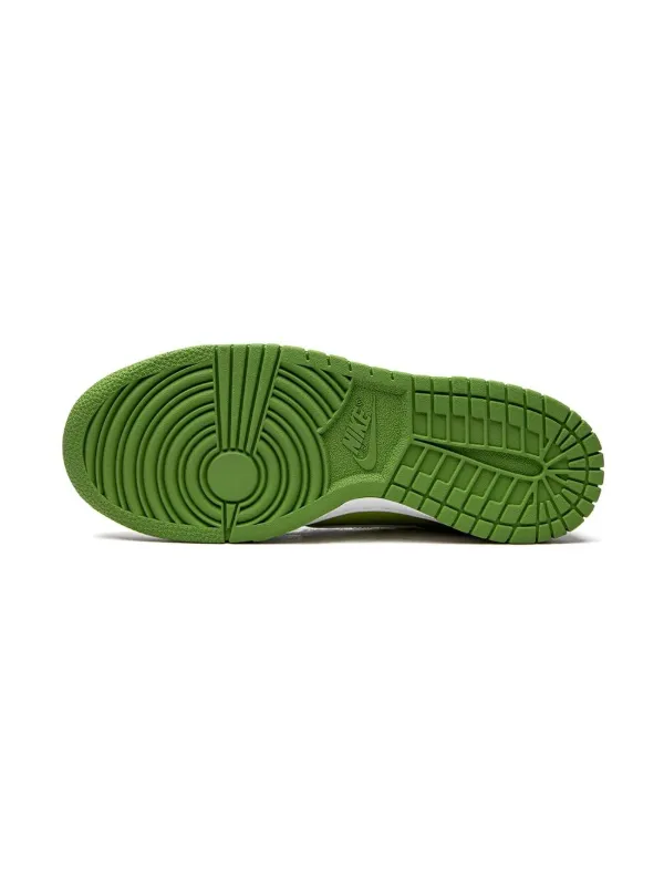 Nike Dunk selling Low Chlorophyll toddler