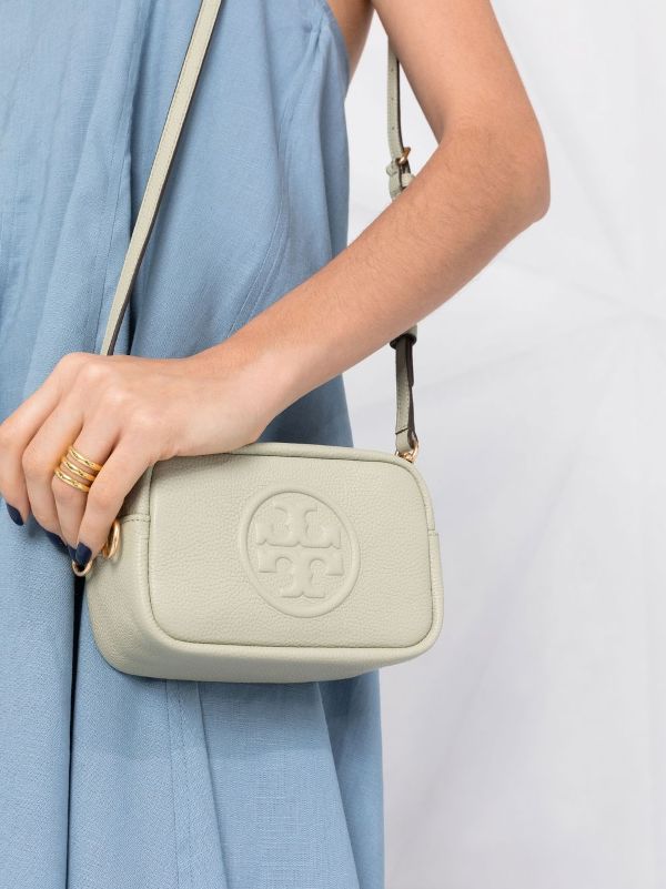 tory burch logo crossbody bag