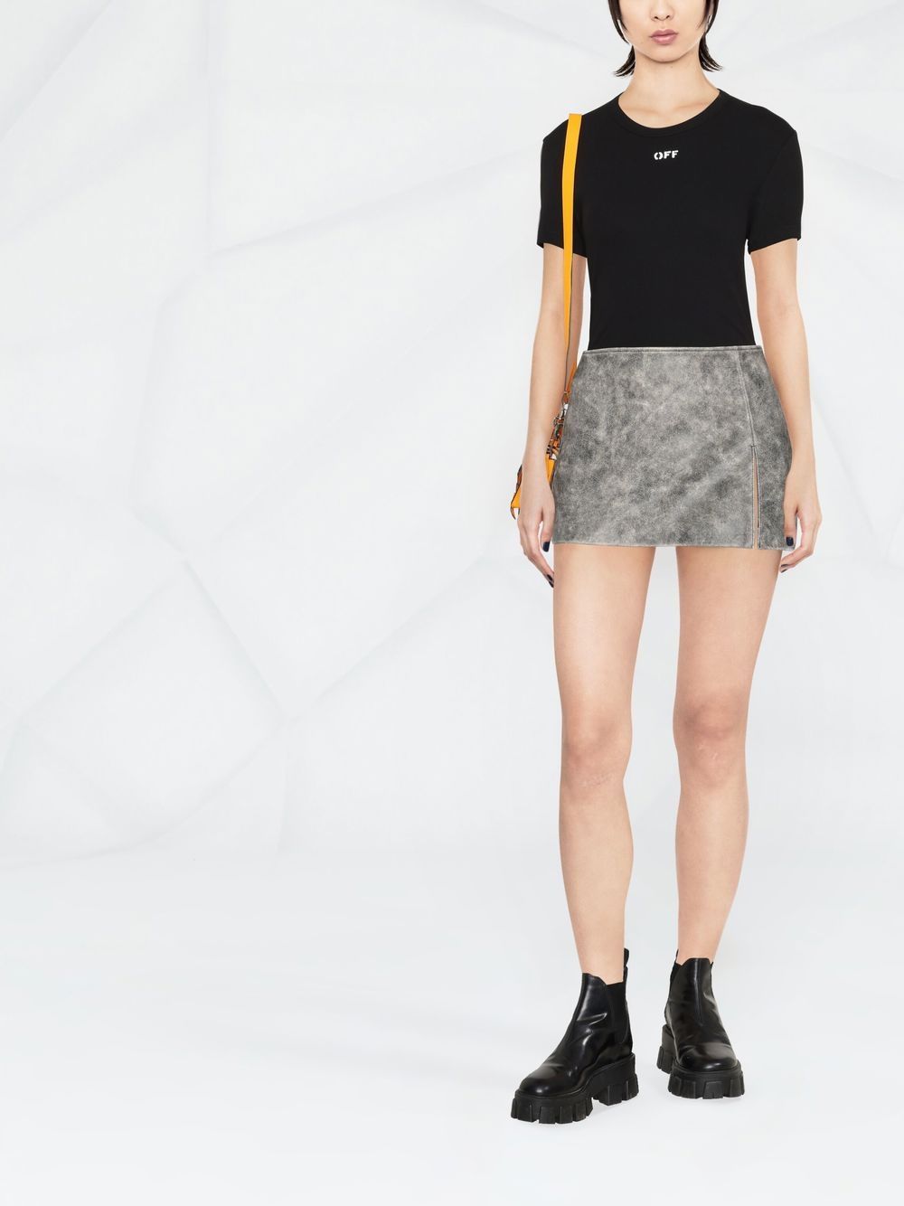 Shop Off-white Logo-print Ribbed T-shirt In Black